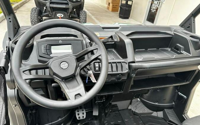 2026 Can-Am Defender MAX DPS HD9 Compass Green