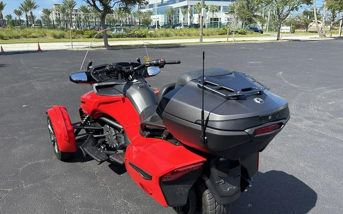 2022 Can-Am Spyder F3 Limited Dark Wheels