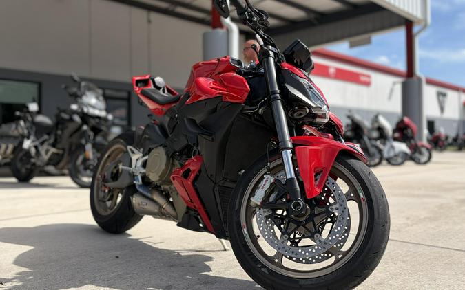 2025 Ducati STREETFIGHTER V4