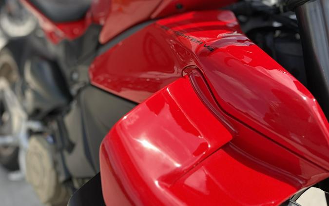2025 Ducati STREETFIGHTER V4