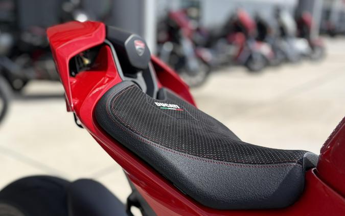 2025 Ducati STREETFIGHTER V4