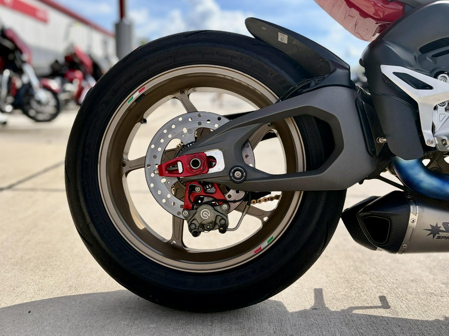 2025 Ducati STREETFIGHTER V4