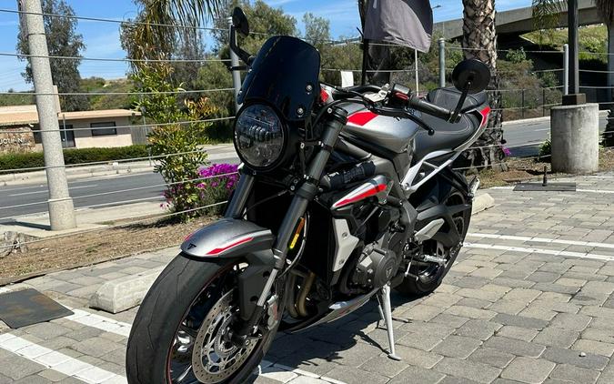 2021 Triumph Street Triple RS Silver Ice