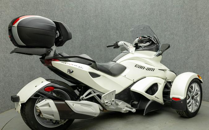 2014 CAN-AM SPYDER ST LIMITED TRIKE W/ABS