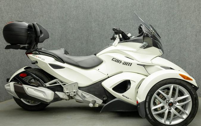 2014 CAN-AM SPYDER ST LIMITED TRIKE W/ABS