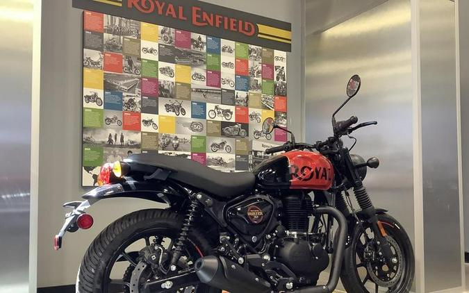 2023 Royal Enfield Hunter 350 Rebel Red