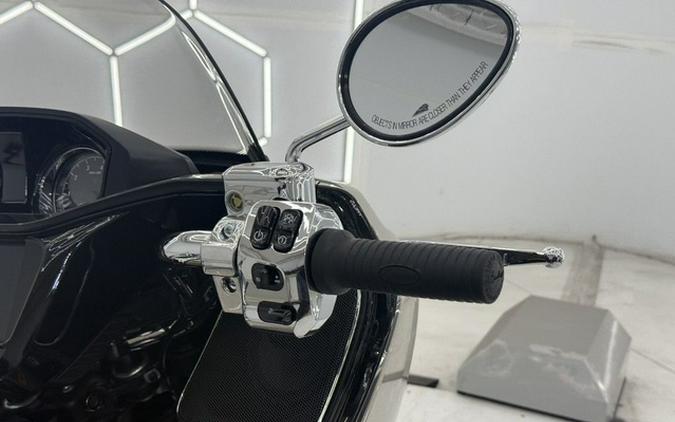 2026 Indian Pursuit Limited Silver Quartz Metallic