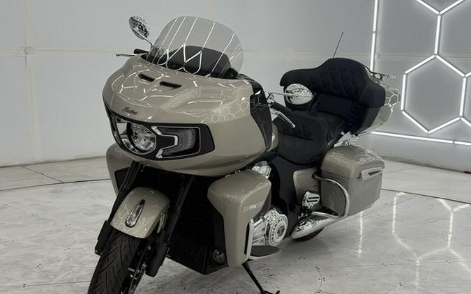 2026 Indian Pursuit Limited Silver Quartz Metallic