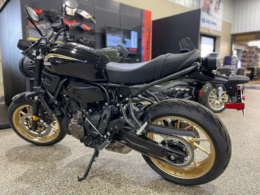 2022 Yamaha XSR700