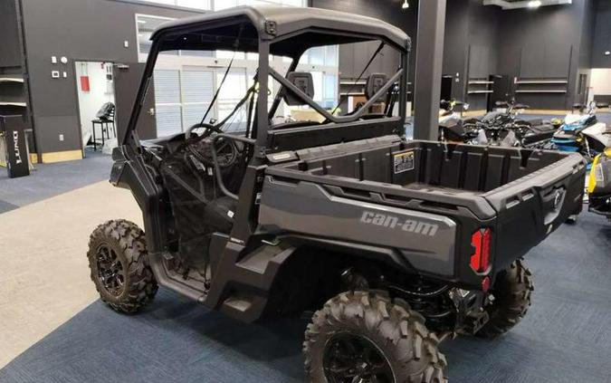 2024 Can-Am® Defender XT HD10