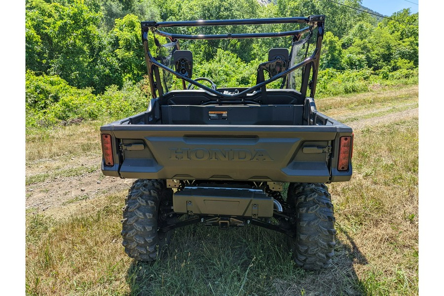 2024 Honda Pioneer 1000 Deluxe