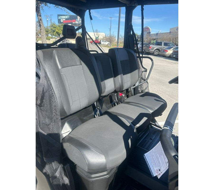 2026 Can-Am Defender MAX XT HD11