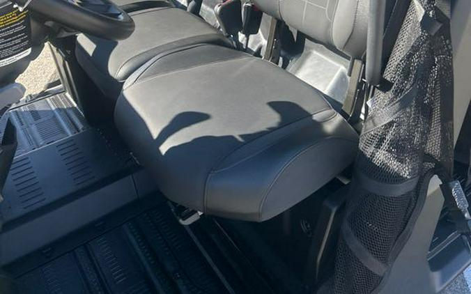 2026 Can-Am Defender MAX XT HD11