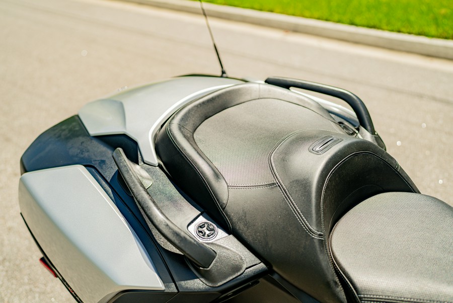 2022 Can-Am Spyder RT