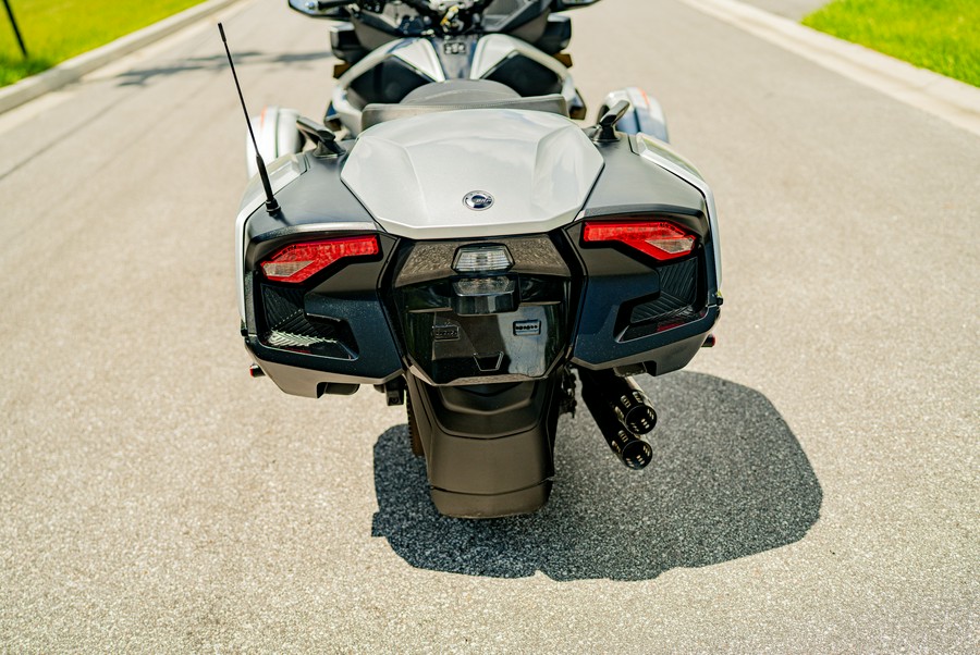 2022 Can-Am Spyder RT