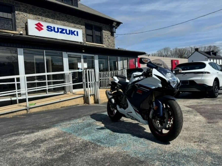 2024 Suzuki GSX-R750
