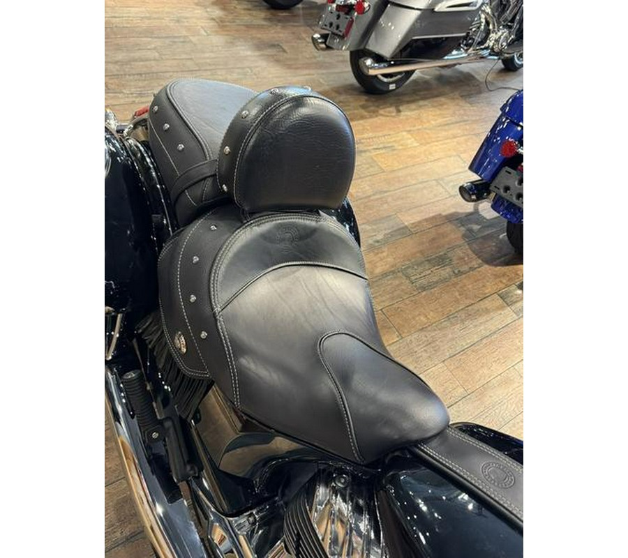 2018 Indian Motorcycle® Chieftain® Classic ABS Thunder Black