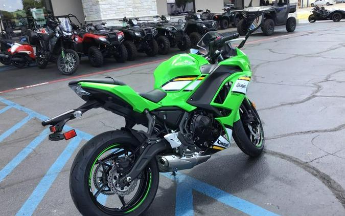 2025 Kawasaki Ninja® 650 KRT Edition ABS