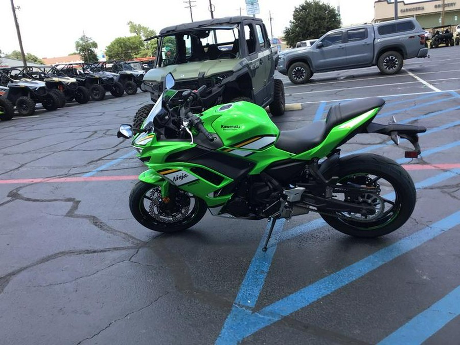 2025 Kawasaki Ninja® 650 KRT Edition ABS