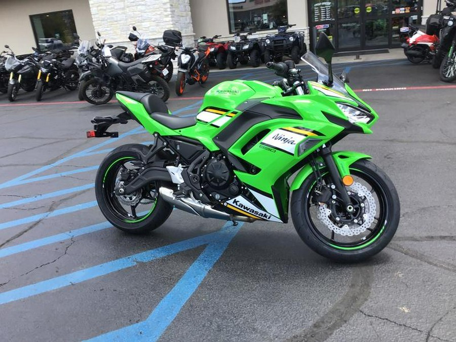 2025 Kawasaki Ninja® 650 KRT Edition ABS