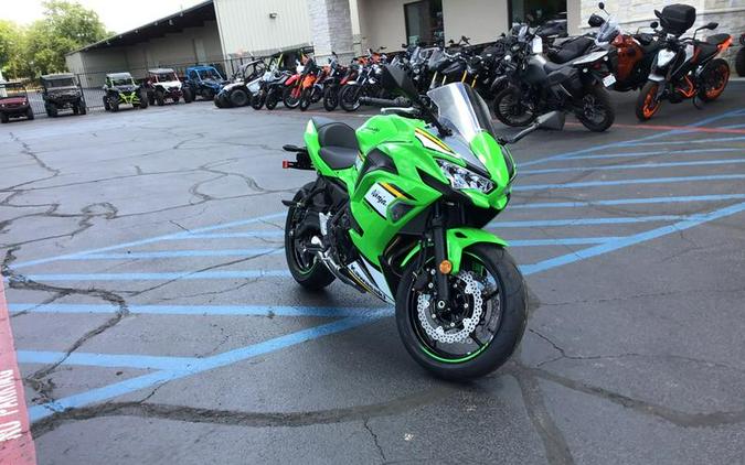 2025 Kawasaki Ninja® 650 KRT Edition ABS