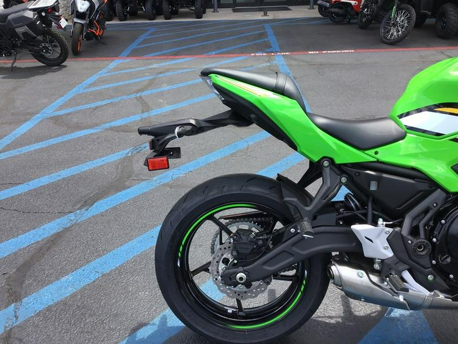 2025 Kawasaki Ninja® 650 KRT Edition ABS