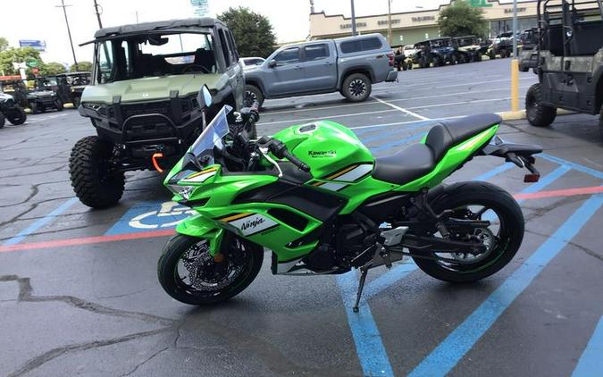 2025 Kawasaki Ninja® 650 KRT Edition ABS