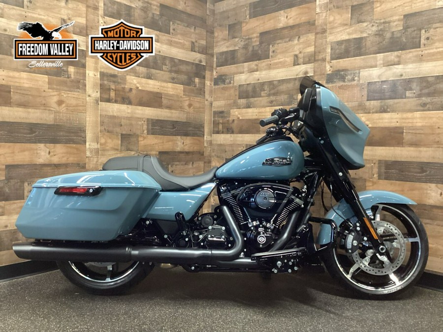 2024 Harley-Davidson Street Glide® Sharkskin Blue - Black Finish FLHX