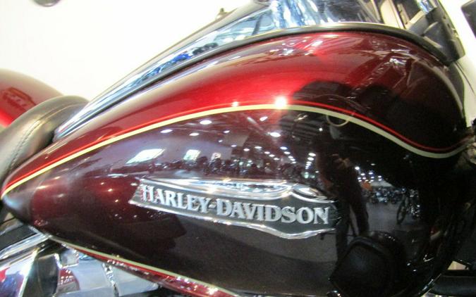 2014 Harley-Davidson® FLHTCUTG - Tri Glide® Ultra