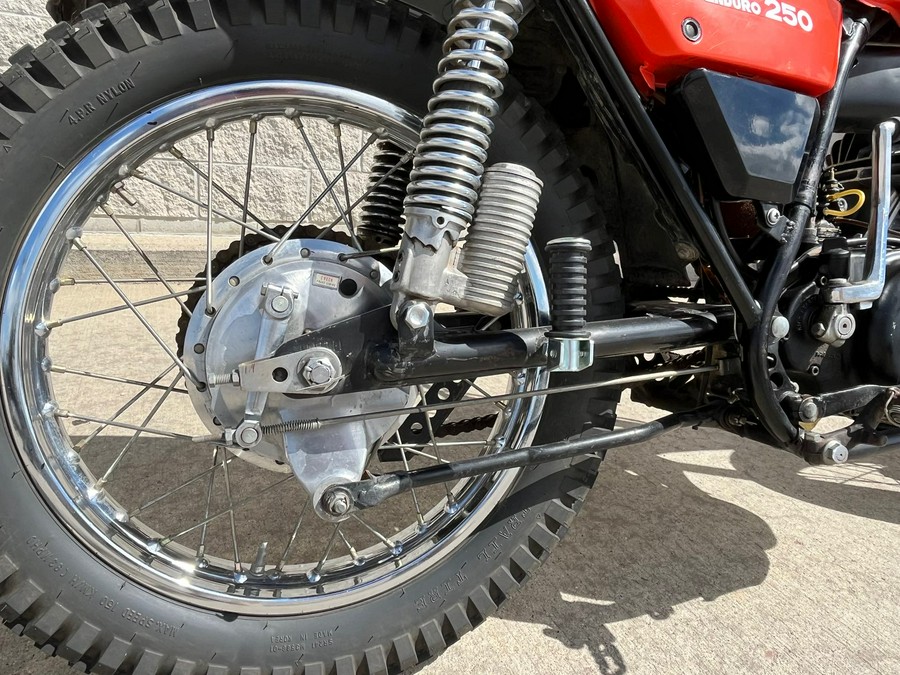 1975 Yamaha DT250 Enduro