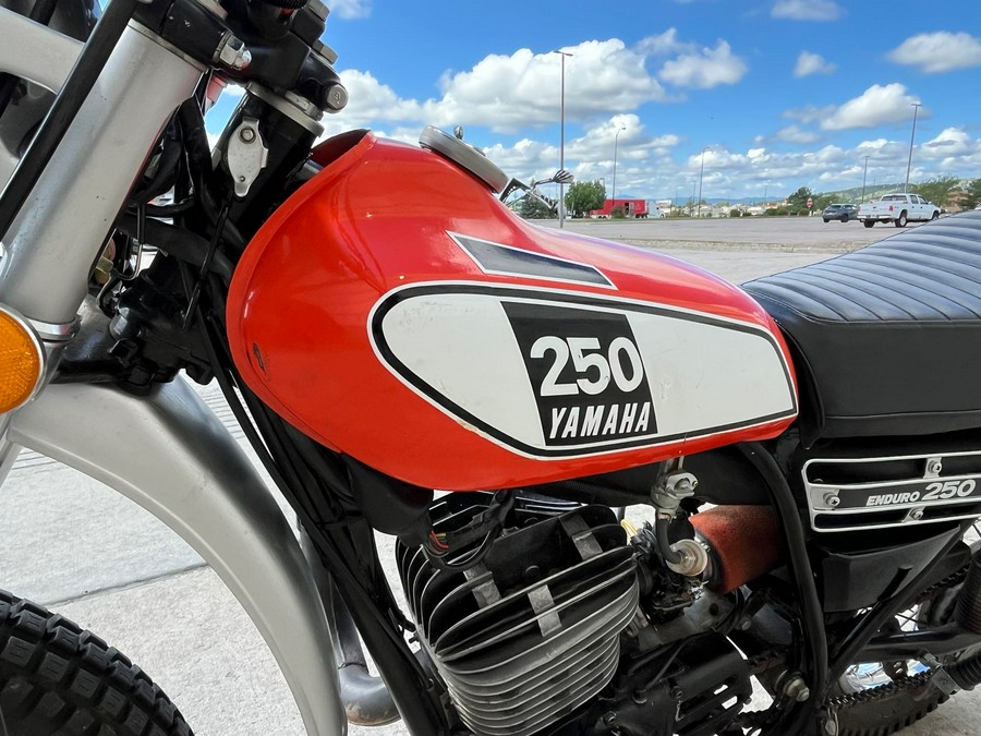 1975 Yamaha DT250 Enduro