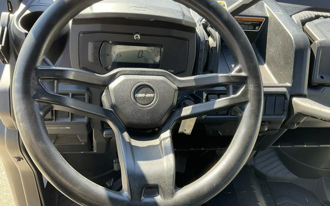 2023 Can-Am Defender MAX XT HD9