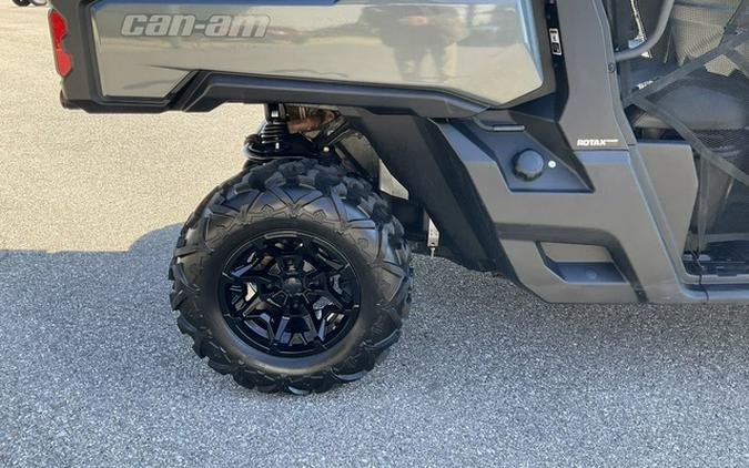 2023 Can-Am Defender MAX XT HD9