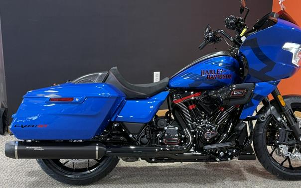 2026 Harley-Davidson® CVO Road Glide ST Electric Coast