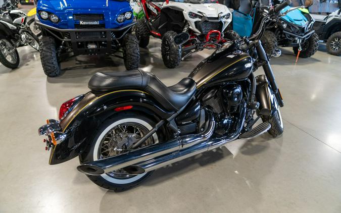 2023 Kawasaki Vulcan® 900 Classic