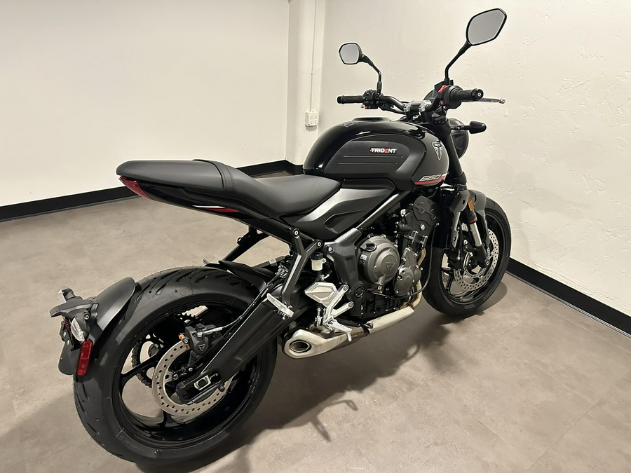 2025 Triumph Trident 660