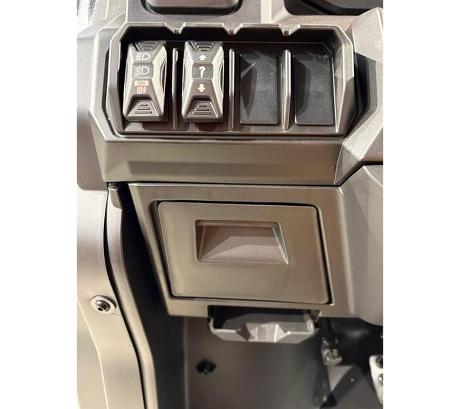 2026 Can-Am Defender MAX XT HD11