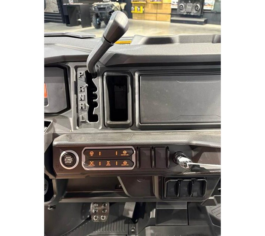 2026 Can-Am Defender MAX XT HD11