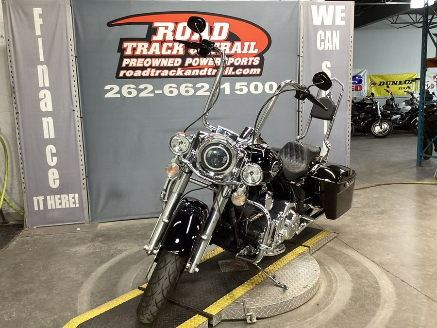 2009 Harley-Davidson® FLHRC - Road King® Classic