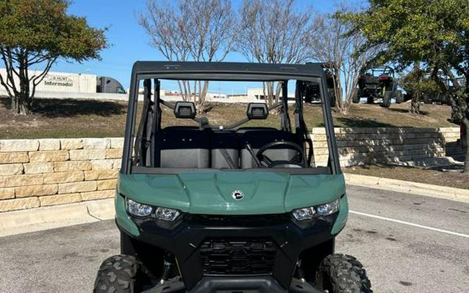 2025 Can-Am Defender MAX HD7
