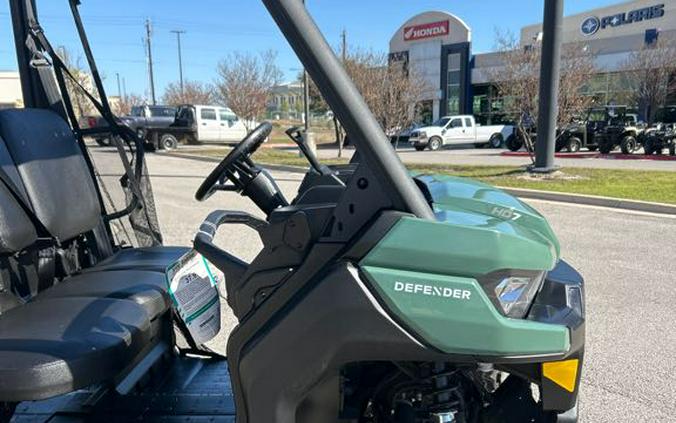2025 Can-Am Defender MAX HD7