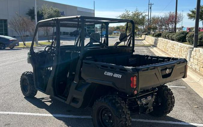 2025 Can-Am Defender MAX HD7