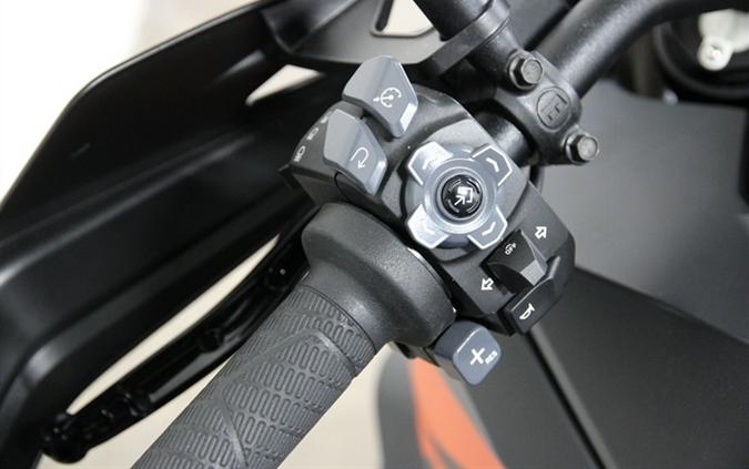 2022 KTM 1290 Super Adventure S