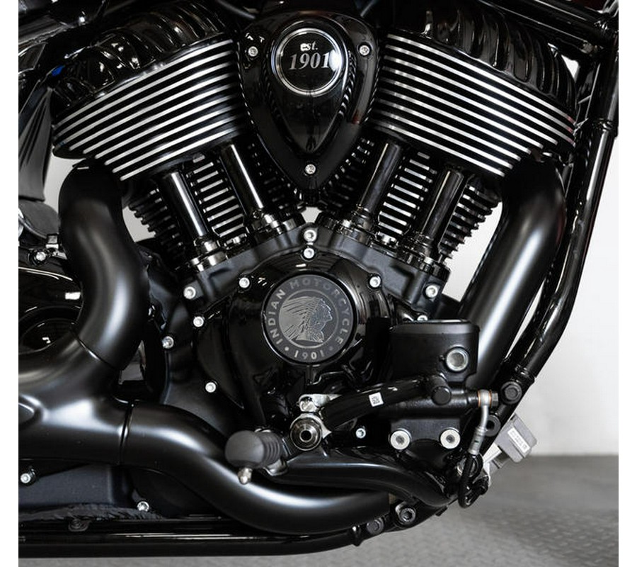 2023 Indian Motorcycle® Sport Chief Ruby Smoke