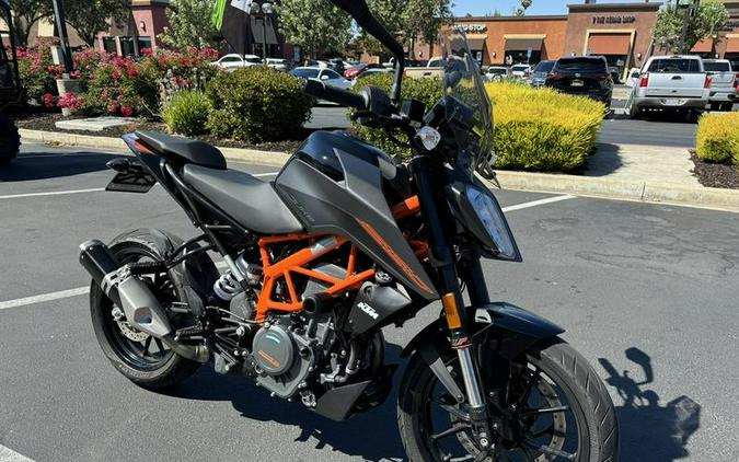 2023 KTM 390 Duke