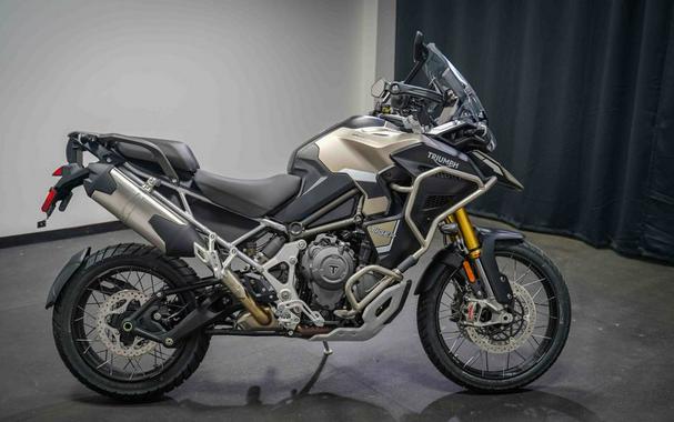 2025 Triumph Tiger 1200 Rally Explorer Matt Sandstorm