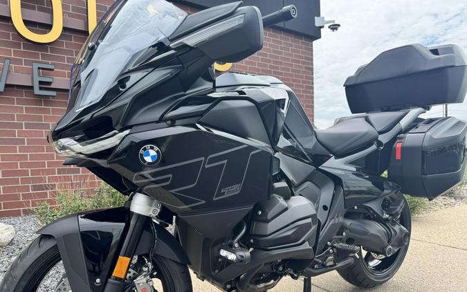 2026 BMW Motorrad R 1300 RT Blackstorm Metallic