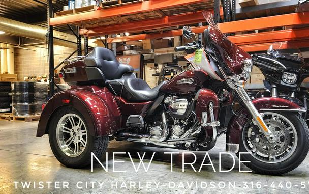 USED 2019 Harley-Davidson® Tri Glide® Ultra, FLHTCUTG