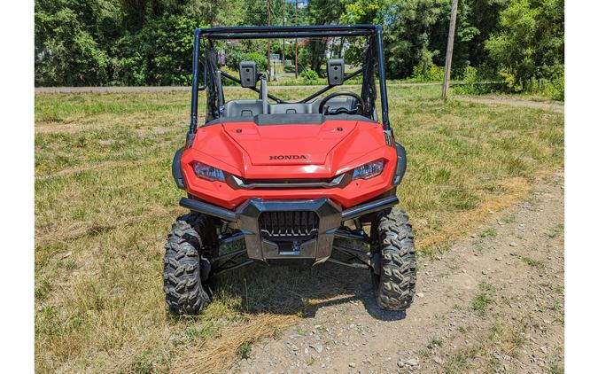 2024 Honda Pioneer 1000 Deluxe