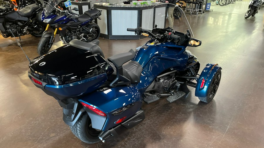 2023 Can-Am Spyder RT Limited